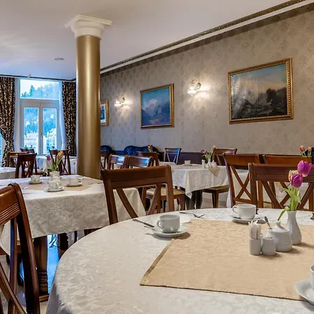 Schlosspark Hotell