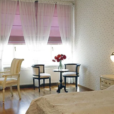 Schlosspark ホテル 4*
