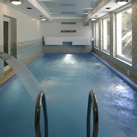 ホテル Schlosspark 4*